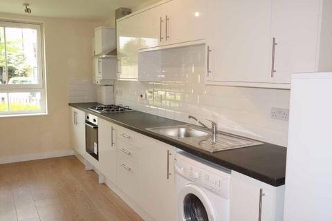 2 bedroom flat to rent, Ritz Place, Glasgow, G5