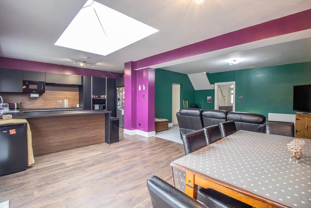 Lounge/Diner