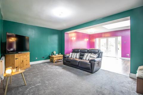 389 Ashingdon Road, Rochford, SS4 3DR