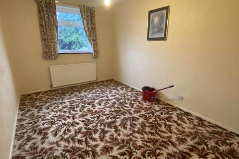 7 Thorp View, Royton, Oldham, OL2 5XT