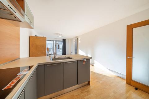 2 bedroom apartment for sale, Grange Road, London