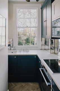 Flat 1, 140 Westbridge Road, London, SW11 3PF
