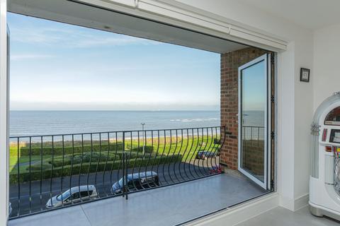 2 bedroom apartment for sale, Sea Road, Westgate-On-Sea, CT8