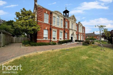 2 bedroom apartment to rent, Coggeshall Road, Braintree