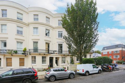 2 bedroom flat for sale, Lansdowne Place, Hove, East Sussex, BN3