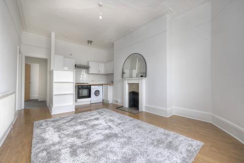 2 bedroom flat for sale, Lansdowne Place, Hove, East Sussex, BN3