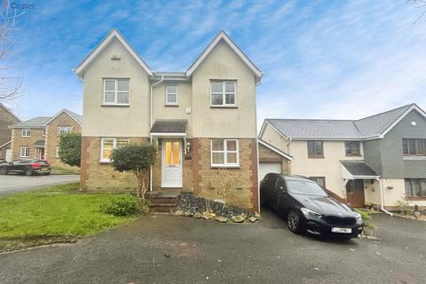 4 bedroom detached house for sale, Clos Castell Newydd, Broadlands, Bridgend . CF31 5DR