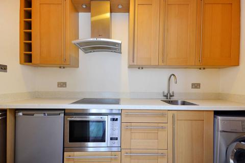 1 bedroom flat to rent, Lambert Road, Brixton, London, SW2