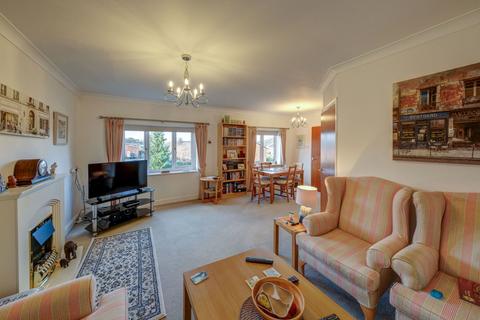 2 bedroom flat for sale, Cyril Bell Close, Lymm WA13