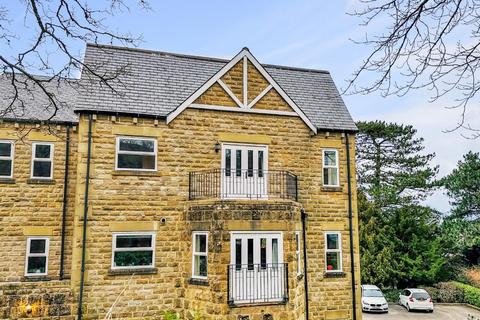 2 bedroom apartment to rent, Regency Court, Ilkley