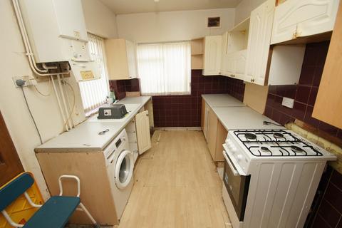 3 bedroom terraced house for sale, Exeter Road, Ellesmere Port, Cheshire. CH65