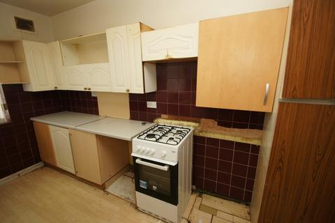 3 bedroom terraced house for sale, Exeter Road, Ellesmere Port, Cheshire. CH65