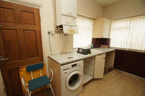 3 bedroom terraced house for sale, Exeter Road, Ellesmere Port, Cheshire. CH65