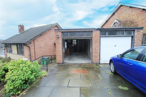 2 bedroom bungalow for sale, Fortyacre Drive, Stockport SK6