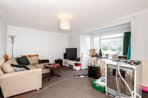 2 bedroom flat to rent, London Road, Brighton BN1