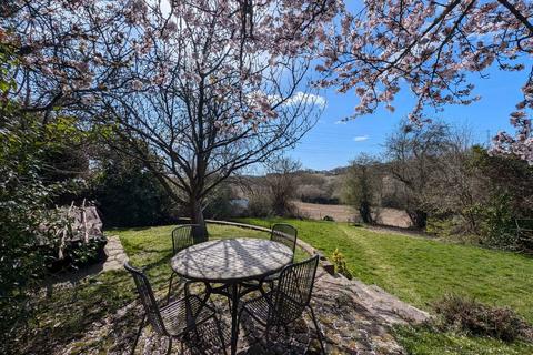 4 bedroom detached house for sale, Sandrock Hill, Crowhurst, TN33
