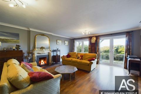 4 bedroom detached house for sale, Sandrock Hill, Crowhurst, TN33
