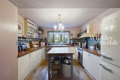 4 bedroom detached house for sale, Vicarage Road, Thetford IP24