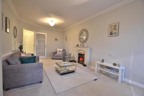 1 bedroom apartment for sale, Branksomewood Road, Fleet GU51