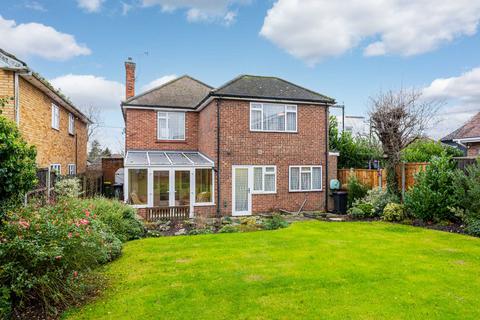 4 bedroom detached house for sale, Eastwood Road, Rayleigh, SS6