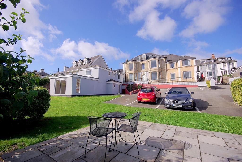 Boisdale House