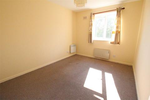 2 bedroom flat for sale, Springwood Crescent, Edgware, HA8