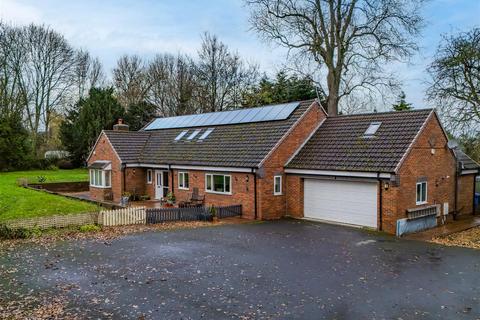 5 bedroom detached house for sale, St. Johns Road, Newbold, Chesterfield, S41 8TW