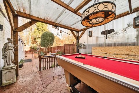 82 Wandle Road, Morden, SM4 6AE