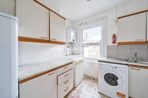 2 bedroom apartment to rent, Heyford Avenue Vauxhall SW8