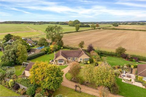 4 bedroom bungalow for sale, Somerford, Braceborough