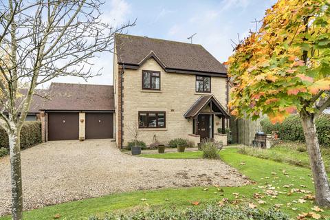 4 bedroom detached house for sale, Oakesmere, Appleton, OX13