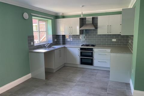 3 bedroom townhouse to rent, Needham Market