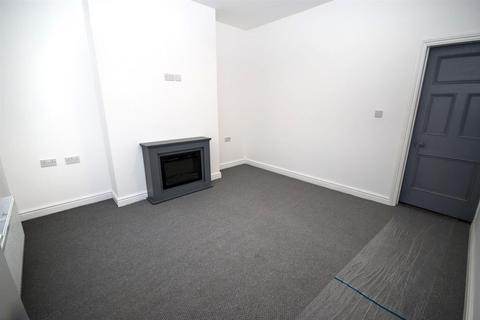 2 bedroom house to rent, Churchill Street, Stockport