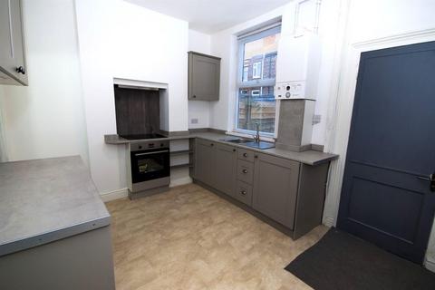 2 bedroom house to rent, Churchill Street, Stockport