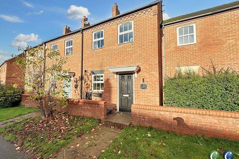 3 bedroom end of terrace house for sale, Rugeley Road, Armitage, Rugeley, WS15 4BG