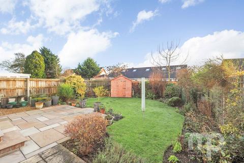 4 bedroom detached house for sale, The Poplars, Norwich NR16