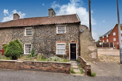 2 bedroom terraced house to rent, Norwich Road, Thetford, IP24