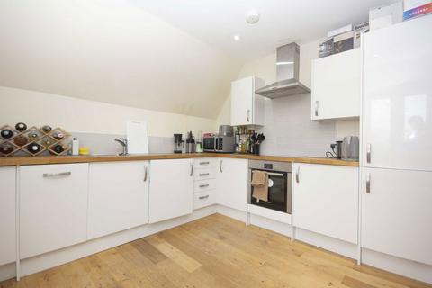 1 bedroom flat to rent, Sunningfields Road, London NW4