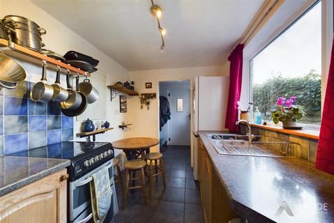 9 The Brickyard, Hanbury, Burton-on-trent, DE13 8TL