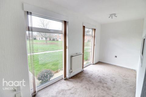 2 bedroom apartment for sale, Hawthorn Chase, Lincoln