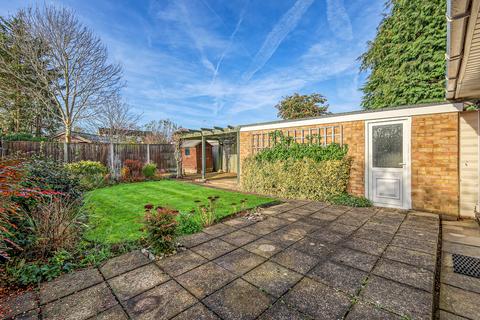 3 bedroom bungalow for sale, Priory Mead, Doddinghurst, CM15