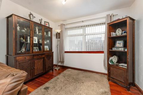 3 bedroom terraced house for sale, Granby Avenue, Livingston EH54