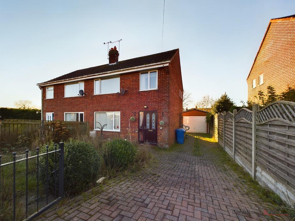 3 Bedroom Semi Detached  For Sale