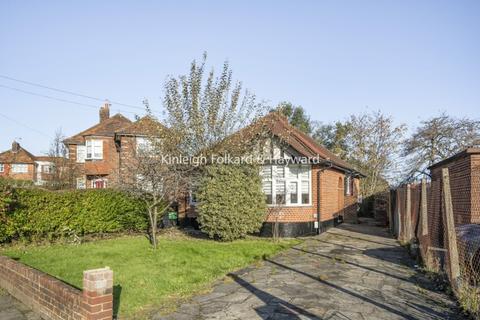 2 bedroom bungalow to rent, Green Lane Chislehurst BR7