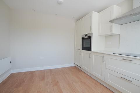 3 bedroom semi-detached house to rent, Severn Road, Bristol BS10