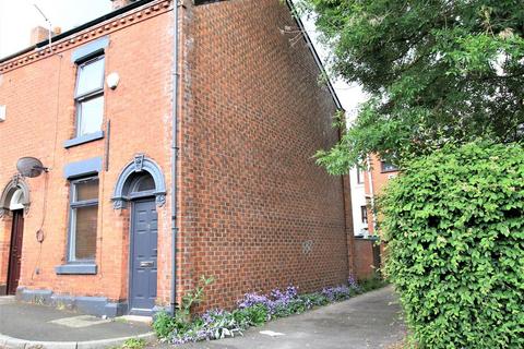 2 bedroom terraced house to rent, Tatton Street, Stalybridge SK15