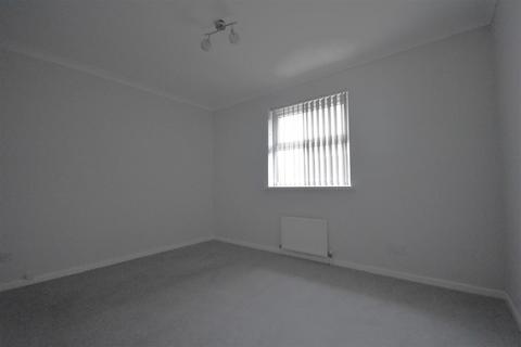 2 bedroom end of terrace house to rent, 11, Heol Ger-y-felin, Llantwit Major, Vale of Glamorgan, CF61 2XA