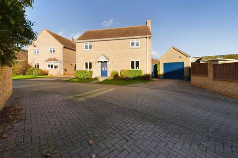 4 bedroom detached house for sale, Rosewood Close, Off Main Street, Yaxley, PE7