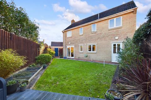 4 bedroom detached house for sale, Rosewood Close, Off Main Street, Yaxley, PE7