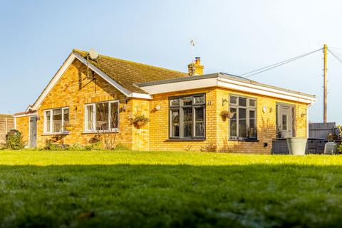 3 bedroom detached bungalow for sale, Skipwith Crescent, Lincoln LN4